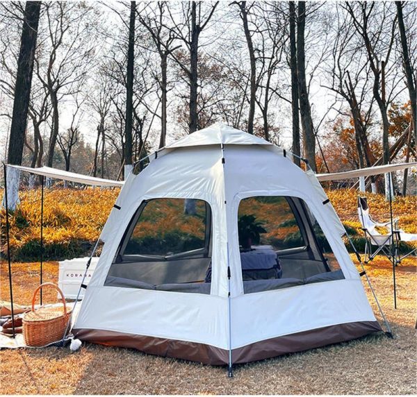 Outdoor family large space hiking tent（户外家庭大空间徒步帐篷）